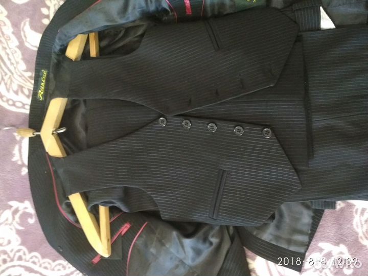 Школьный костюм