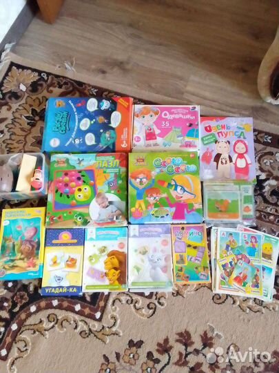 Развивающие игрушки пакетом