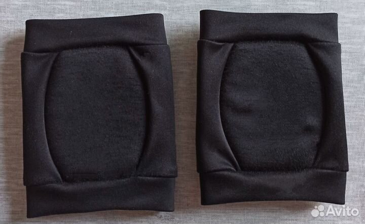 Наколенники