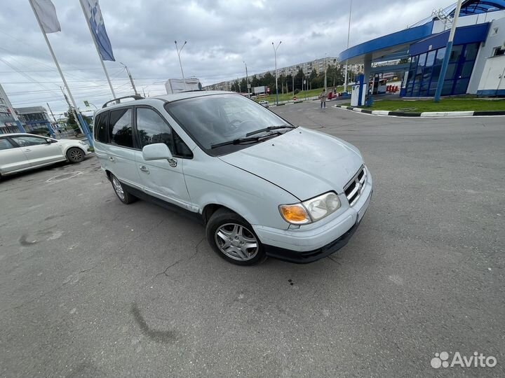 Hyundai Trajet 2.0 AT, 2001, 300 000 км