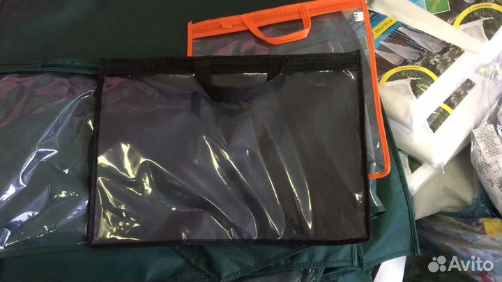 Упаковка для текстиля, конверты, чемоданы