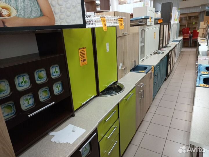 Кухонные гарнитуры Новые и Б/У Б-4