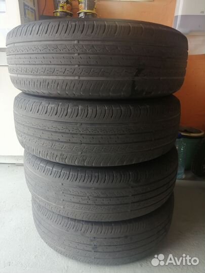 Dunlop Grandtrek ST30 225/65 R17 102H