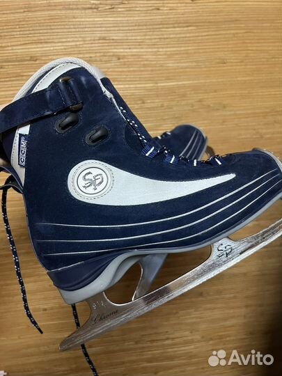Женские фигурные коньки на 36 размер