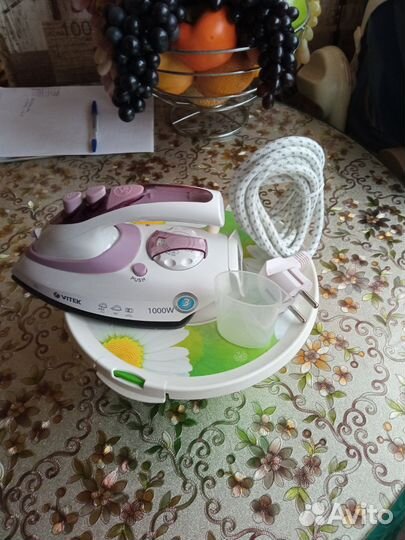 Утюг дорожный Vitek и другое