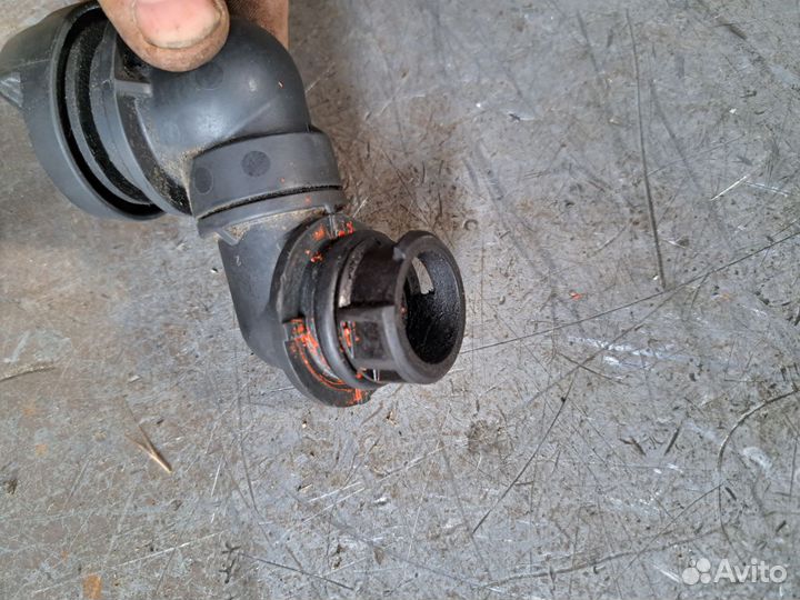 Горловина залива масла Cadillac SRX