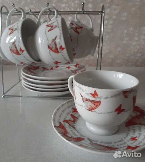 Сервиз чайный на подставке. Polystar Collection