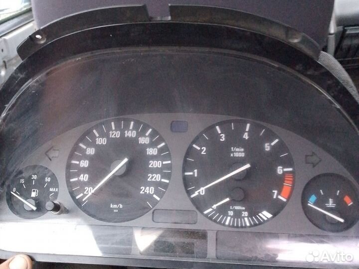 Приборная панель bmw e39