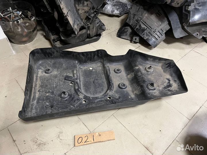 Защита топливного бака gle w166