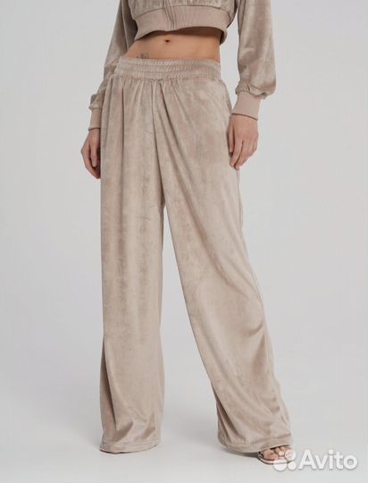 Спортивные брюки велюр новые