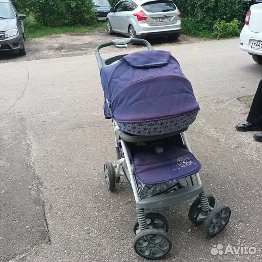 Прогулочная коляска