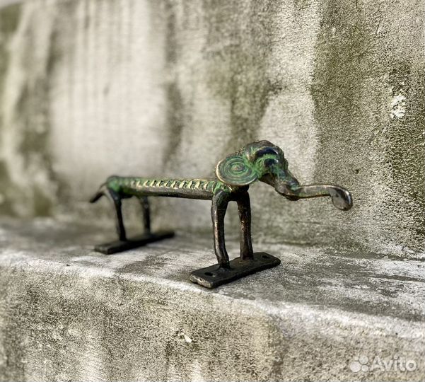 Дизайнерские вешалки и дверные ручки