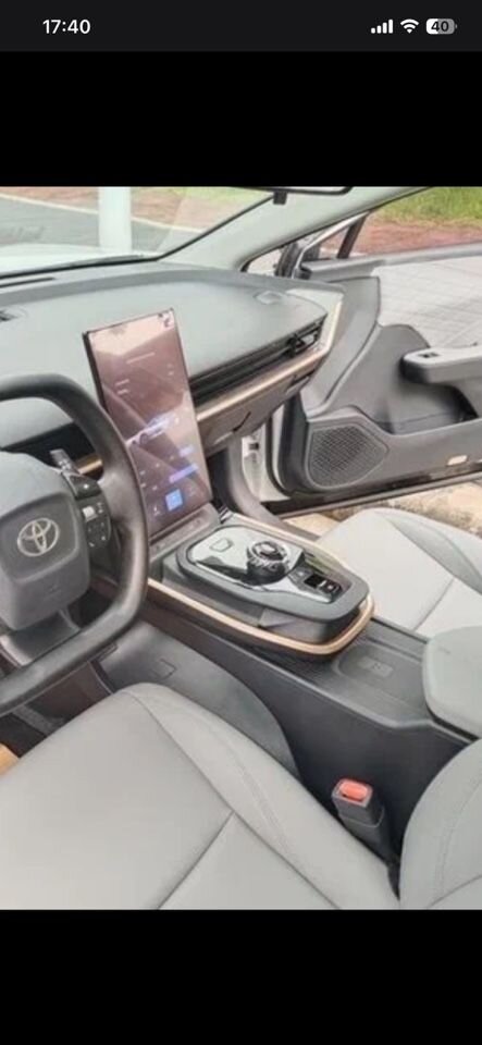 Toyota bZ3: фото из отзыва