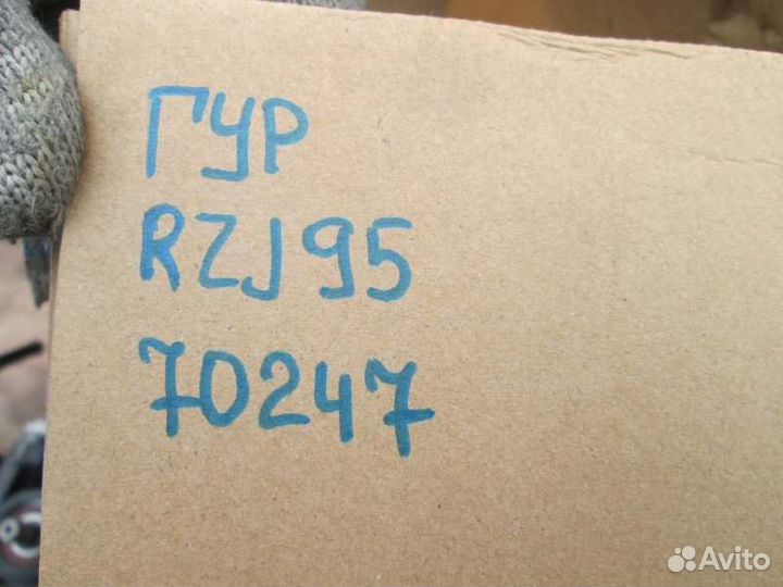 Насос гидроусилителя Toyota Landcruiser Prado