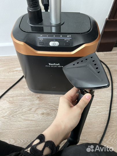 Отпариватель для одежды tefal