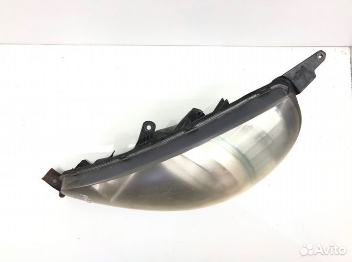 Фара Honda Jazz (2002-2008)