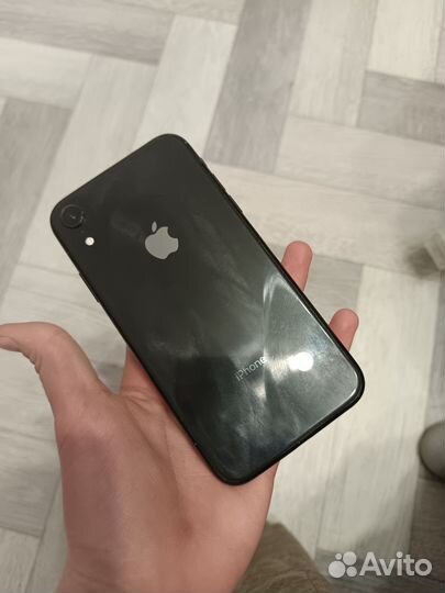 iPhone Xr, 64 ГБ
