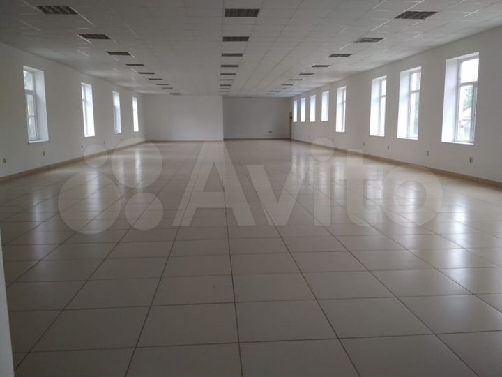 Сдаётся помещение 404 м²
