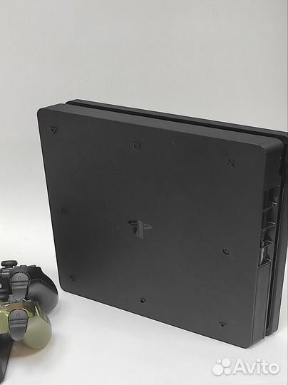 Игровая приставка ps4 slim
