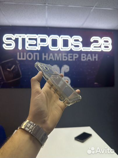 Чехол для iPhone 13