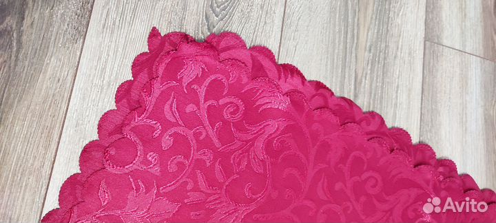 Скатерть новая 220*145 см