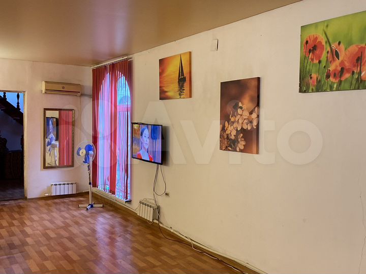 Дом 150 м² на участке 4 сот.