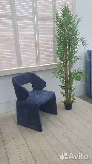Дизайнерское кресло