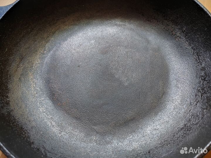 Чугунная сковорода Mallony