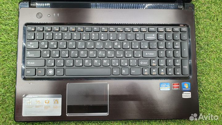 Ноутбук Lenovo i3/4 Gb