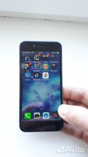 Телефон iPhone