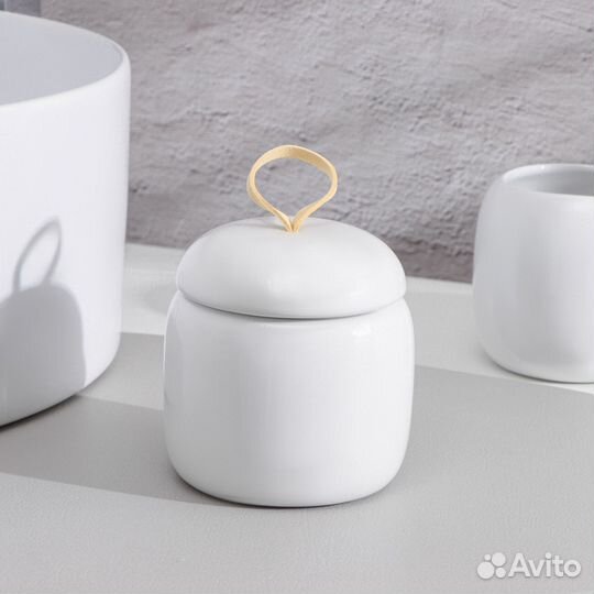 Набор аксессуаров для ванной комнаты