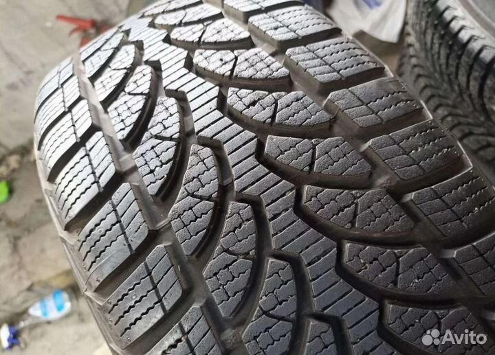 Bridgestone Blizzak LM-32C 205/55 R16 91H