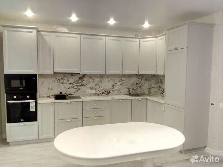 Кухонные гарнитуры