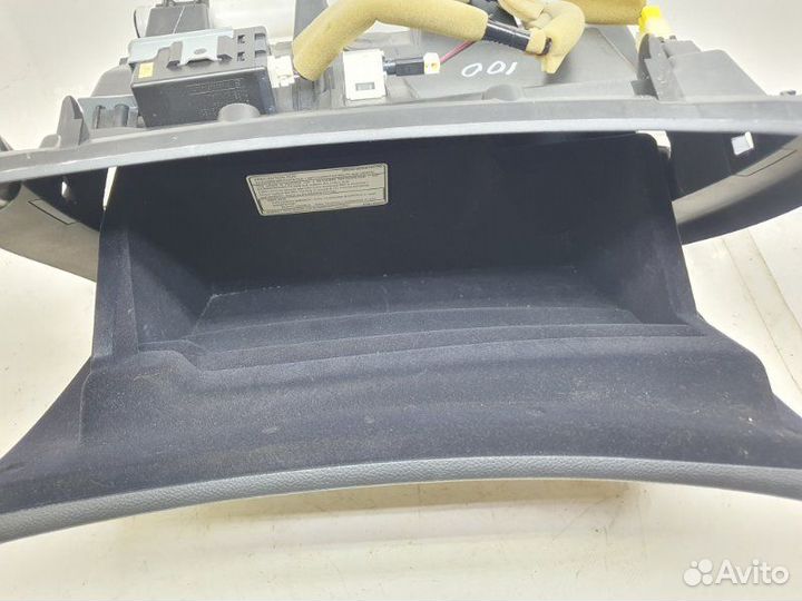 Бардачок Infiniti G35 3.5 2007