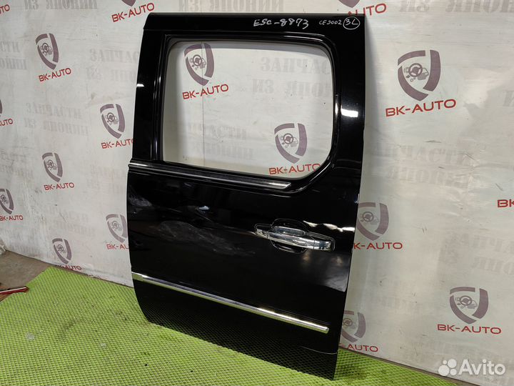 Дверь задняя левая Cadillac Escalade ESV GMT900