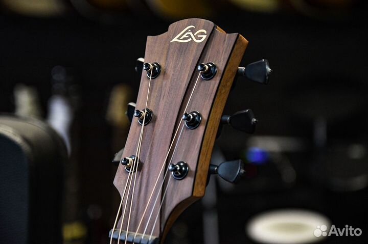 Гитара акустическая (Комплект)