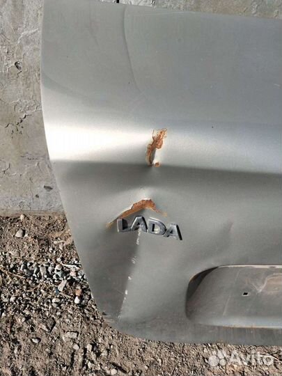 Крышка багажника калина