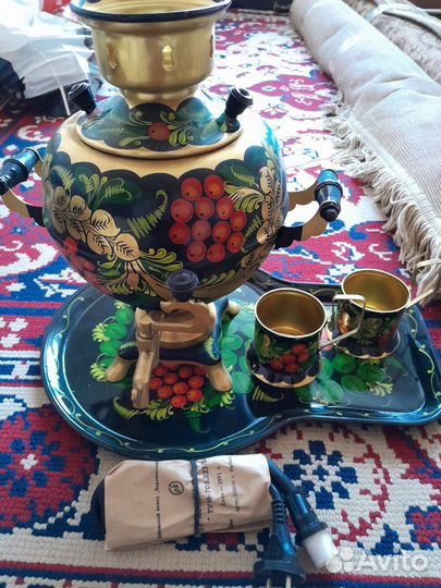 Электросамовар СССР с подстаканиками и подносом