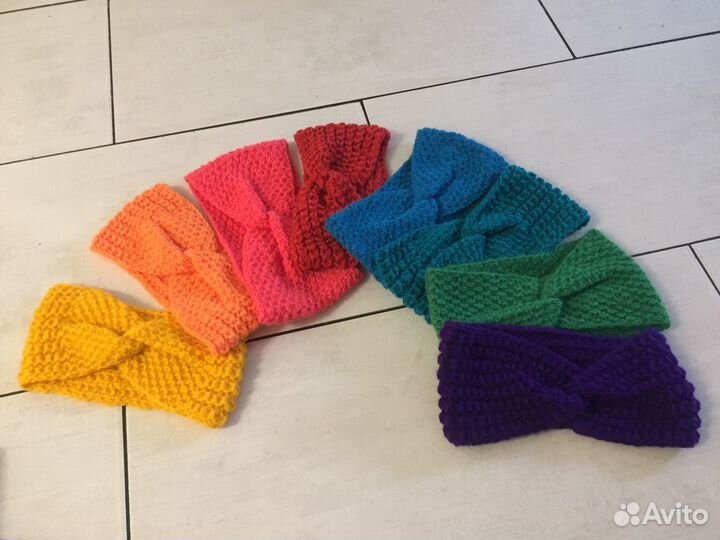 Повязка на голову вязаная