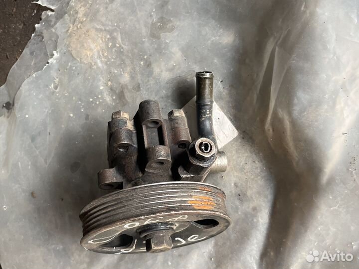 Насос гура дэу эсперо 96225377