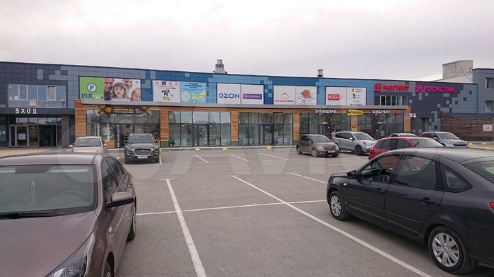 Торговая площадь, 60 м²