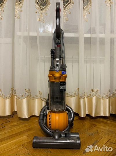Пылесос Dyson25