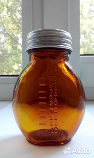 Стеклянная баночка