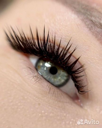 Наращивание ресниц