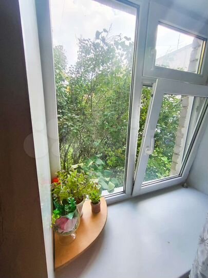 4-к. квартира, 60 м², 1/5 эт.