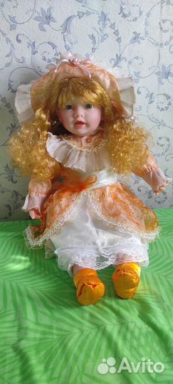 Кукла большая