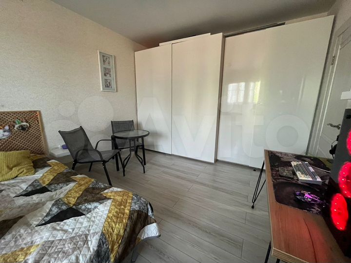 2-к. квартира, 54 м², 5/16 эт.