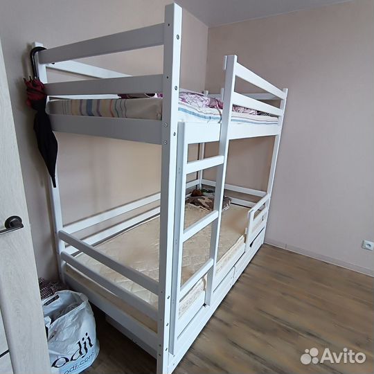 Кровать двухъярусная высокий борт. Массив сосны
