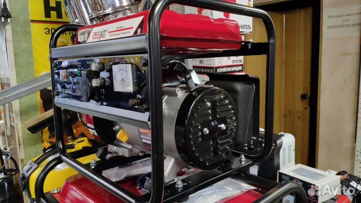 Бензогенератор BR1500-AL