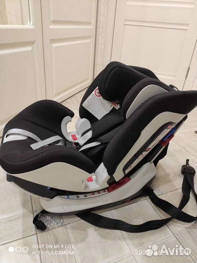 Детское автокресло isofix от 0 до 6 лет chicco